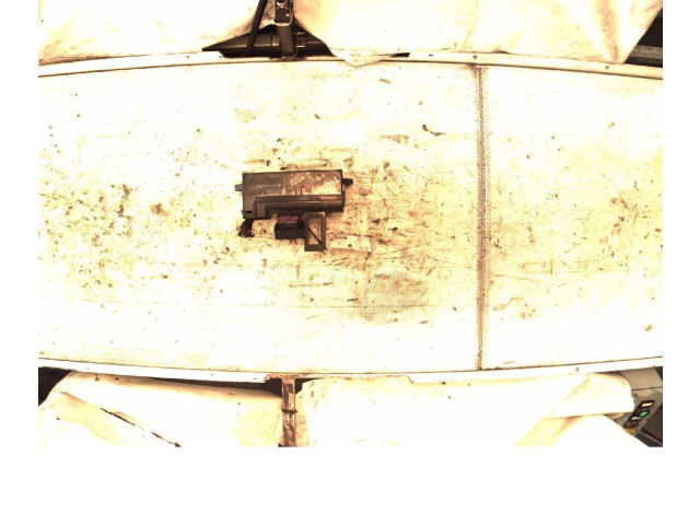   Pojistková skříňka    Volkswagen Tiguan 2008