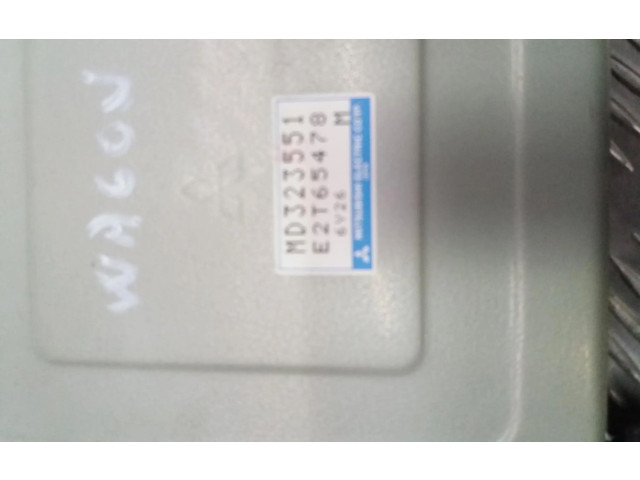 Блок управления двигателем Блок управления MD323551 Mitsubishi Space Wagon