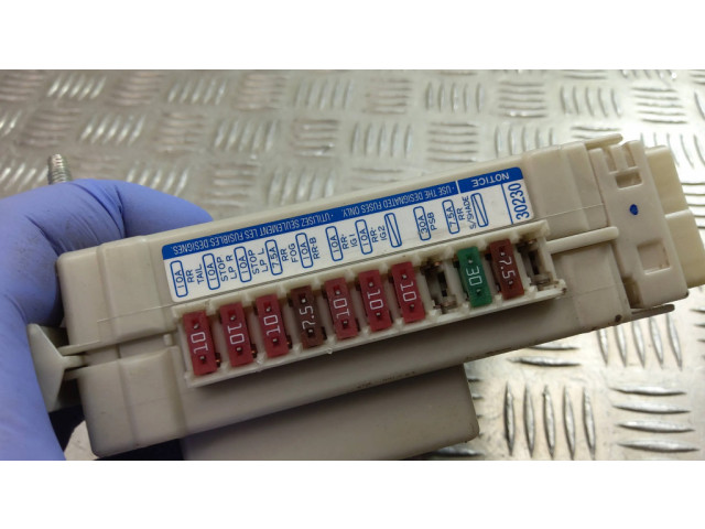 Блок предохранителей 82670-30230   Lexus GS 300 350 430 450H    