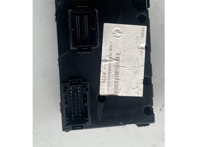 Блок предохранителей P68411148AE, 28703697 Jeep Compass