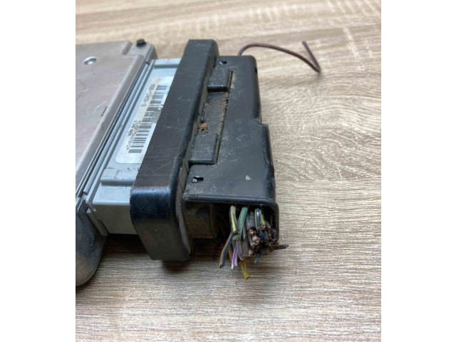 Řídící jednotka 95BB12A650YB, WithPlug Ford Mondeo MK I 1993