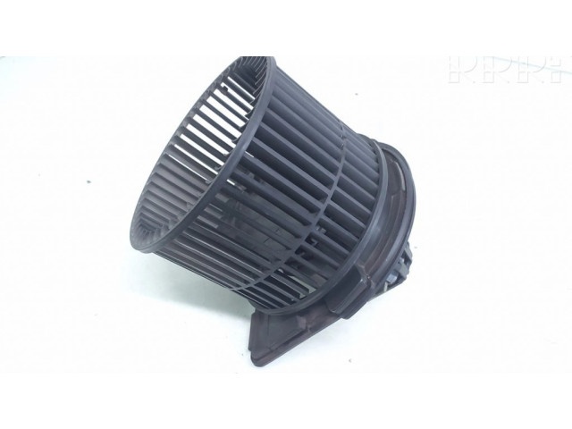 Вентилятор печки 653731J Opel Vectra B