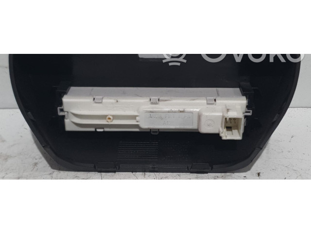 Дисплей Alfa Romeo Giulietta