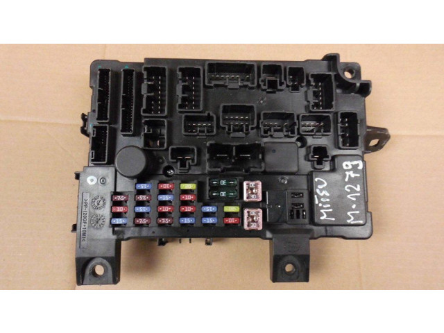 Блок предохранителей 8637A864, 7403002484 Mitsubishi Outlander