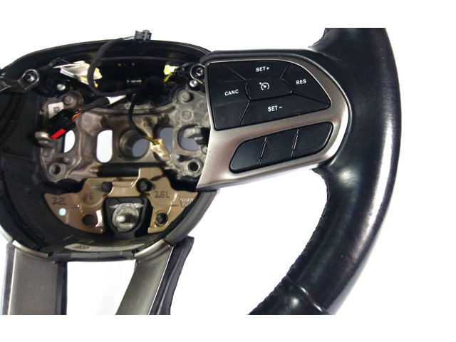 Volant Dodge Charger 2015 5LE633X9AH