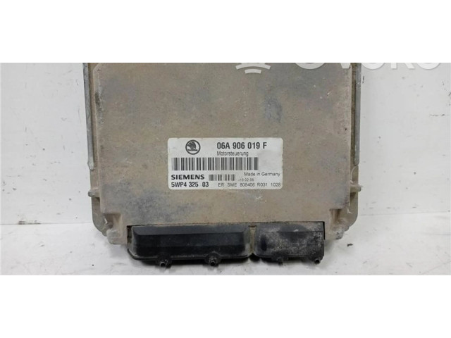 Блок управления 06A906019F, 0090047 Skoda Octavia Mk1 (1U)