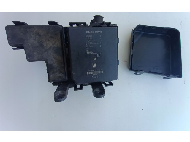 Pojistková skříňka SKRZYNKAJ11QQ Nissan Qashqai 2019