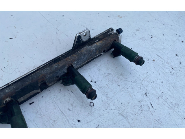 Комплект форсунок 9470229    Volvo V70   