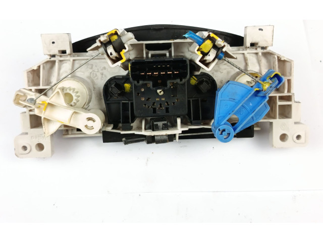 Модуль блока управления кондиционером    Dacia Sandero