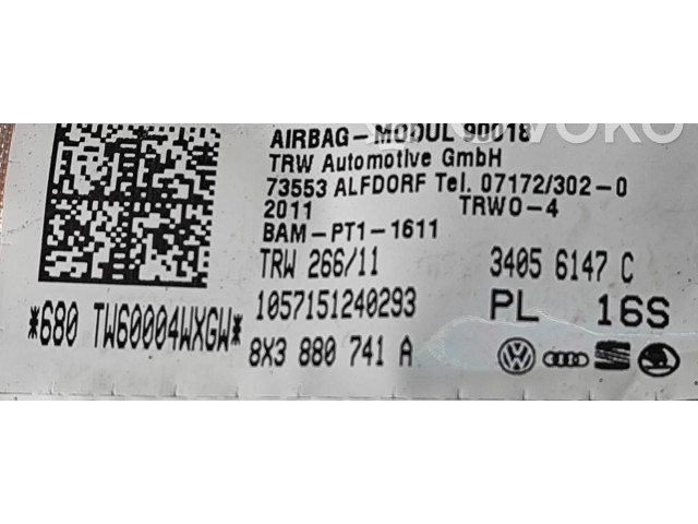 Боковая подушка безопасности 8X3880741A, 071723020 Audi A1