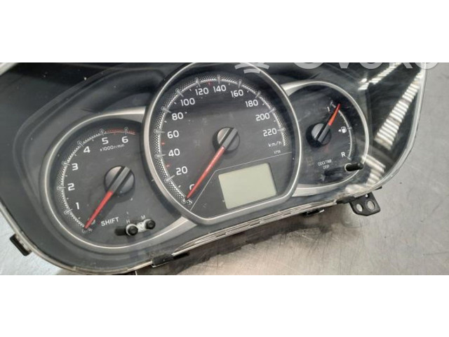 Přístrojová deska Toyota Yaris 2016 838000U280