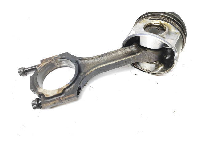 Píst 0217741 Toyota Land Cruiser (J200)