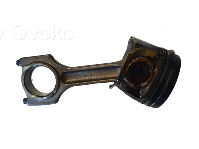 Píst BMW 5 E60 E61 pro naftový motor 3.0