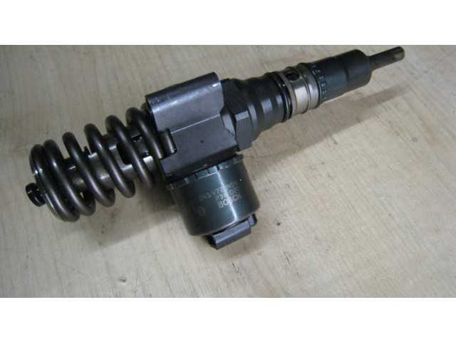 Vstřikovač 03G130073G, 0414720404   Dodge Caliber  pro naftový motor 2.0 ECD 