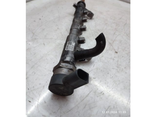 Vstřikovací lišta 03L089M   Volkswagen Tiguan    CFFB 