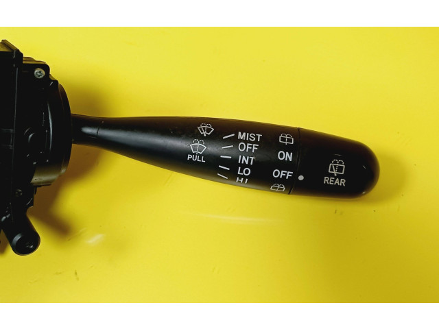 Ручка стеклоочистителей 173647 Daihatsu Trevis