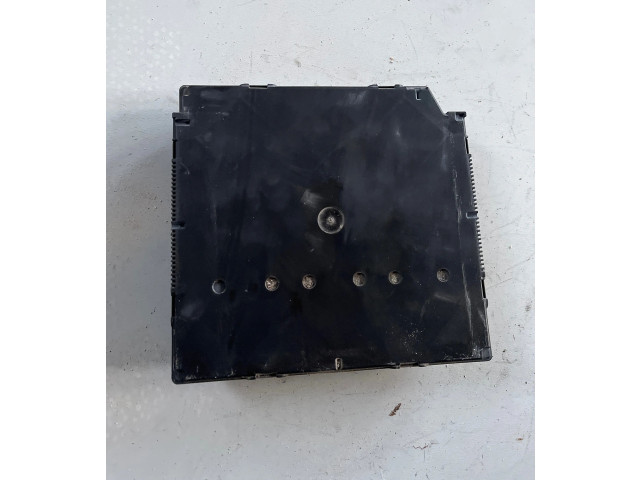 Блок комфорта 5K0937085AA, BCMPQ35 Volkswagen Caddy