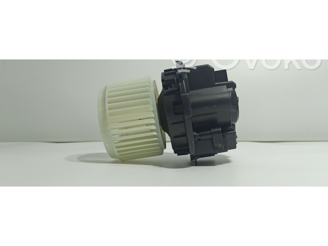 Вентилятор печки 272104788R, DT1163605380 Renault Clio V