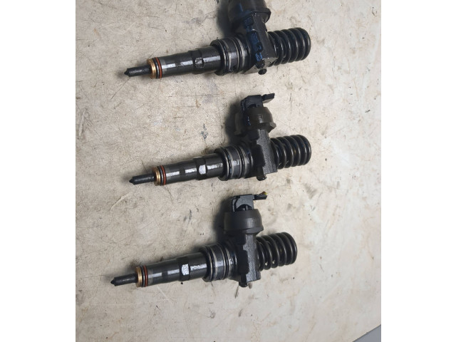 Комплект форсунок 0414720313    Audi A3 S3 8P   