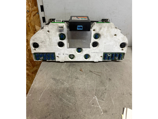 Панель приборов 9168144 Volvo V70