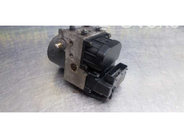 Jednotka ABS 476609F610   Nissan Primera 2000