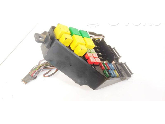 Блок предохранителей Rover 75