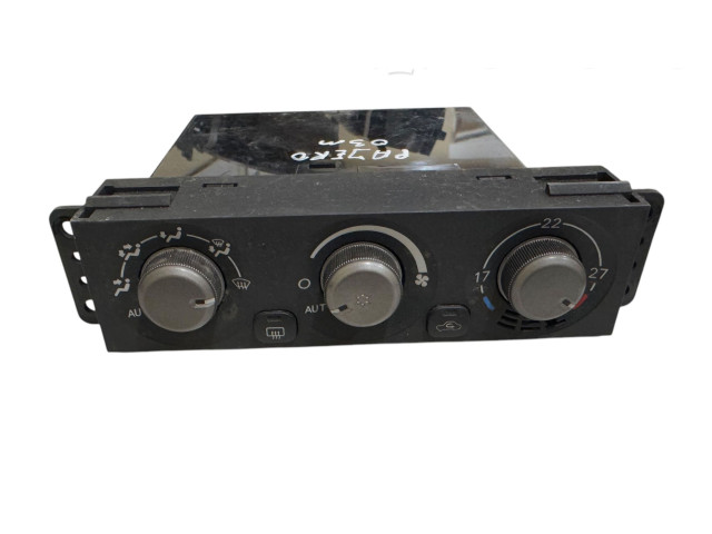 Блок управления климат-контролем MR958005, 1465700022 Mitsubishi Pajero