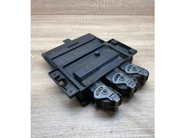 Řídící jednotka 8200399038, 8200619409   Renault Megane II 2006