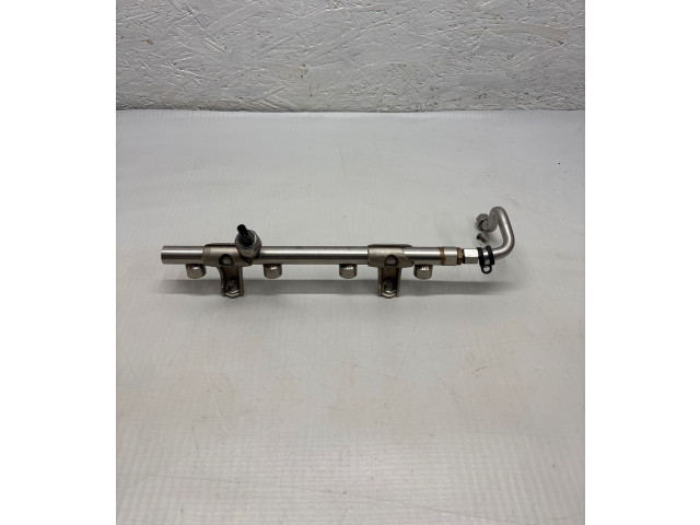 Топливная рампа 06l133317n Skoda Kodiaq