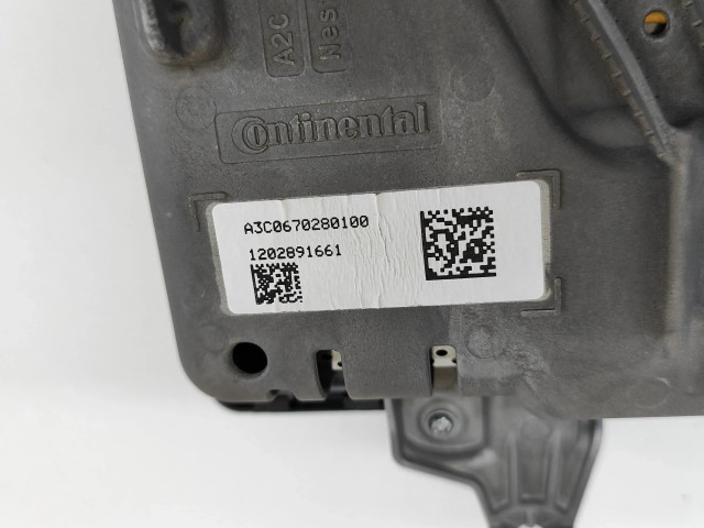 Přístrojová deska Mercedes-Benz GLC X253 C253 2020 A2059000449, A2059010021