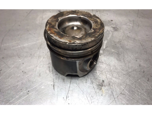  Поршень  83L110  Audi A6 C7  