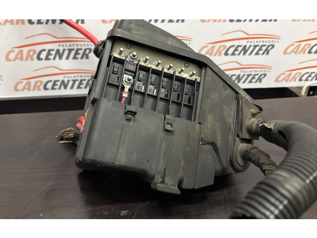 Блок предохранителей 6G9T14A067CA Volvo S60