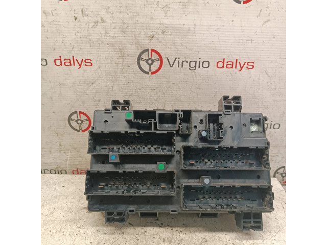   Pojistková skříňka P68242818AC, 16238DA   Jeep Grand Cherokee 2015