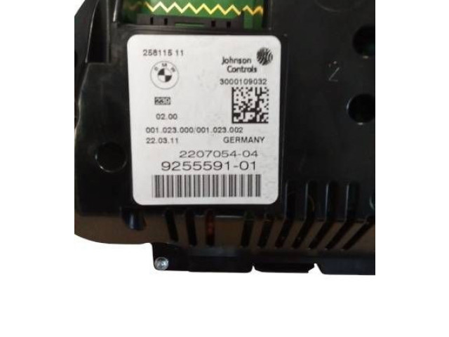 Přístrojová deska BMW 5 F10 F11 2011 25811511, 2207054