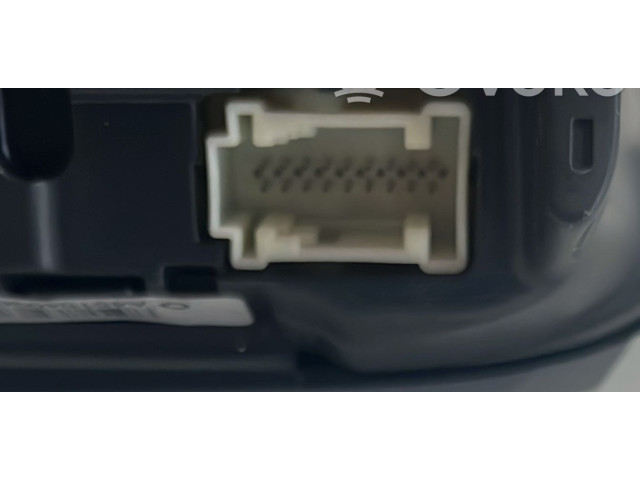 Pojistková skříňka Smart ForTwo II 2007