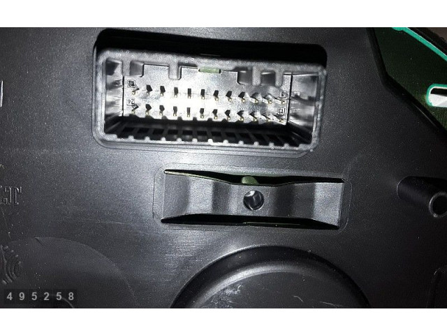 Панель приборов 2131255   Dacia Logan II       