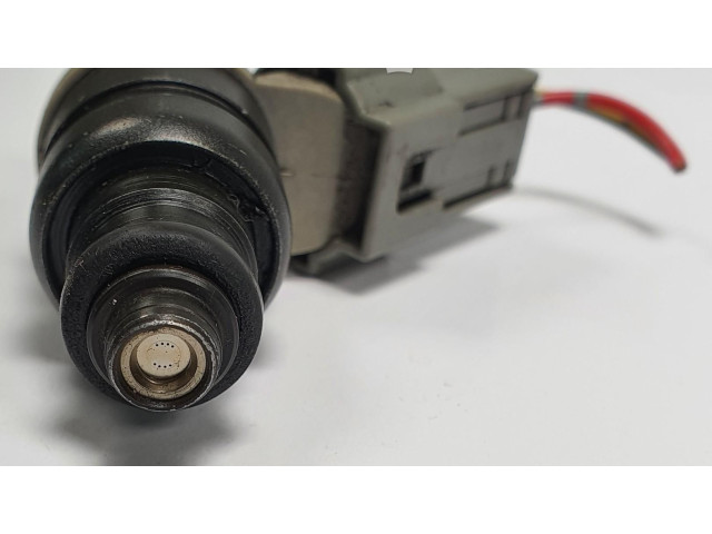 Форсунка MR988977 Smart ForFour I