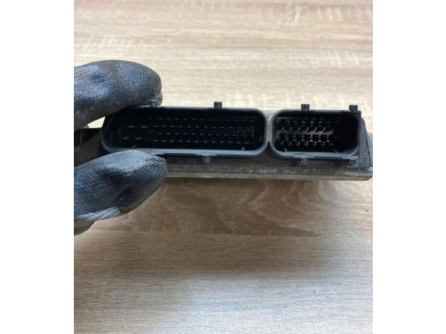 Блок управления двигателем Блок управления 06A906018C, 0261204127 Audi A3 S3 8L