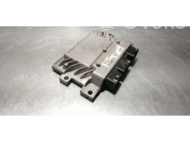 Řídící jednotka 8V2112A650SF   Ford Fiesta 2009