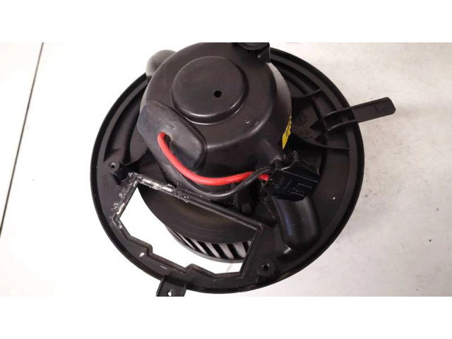 Вентилятор печки    1k1820015l, f998922q   Skoda Octavia Mk2 (1Z)