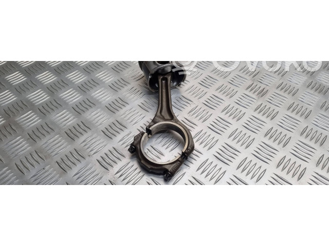 Поршень с шатуном Audi A6 S6 C5 4B