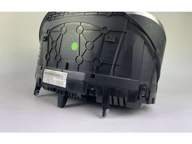 Панель приборов A4709009502   Mercedes-Benz X-class W470       