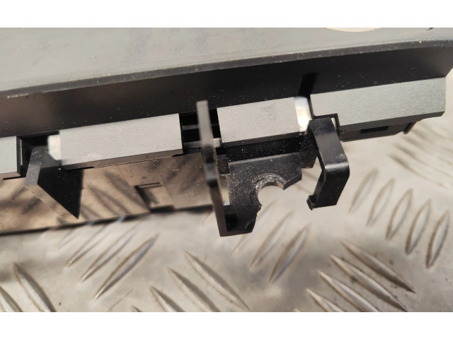 Блок управления климат-контролем 7923 Volvo S60