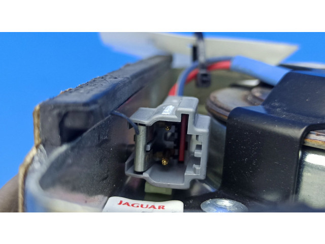Подушка безопасности водителя HNC9180LDAEK, 1AFT278M10014 Jaguar XJ X308