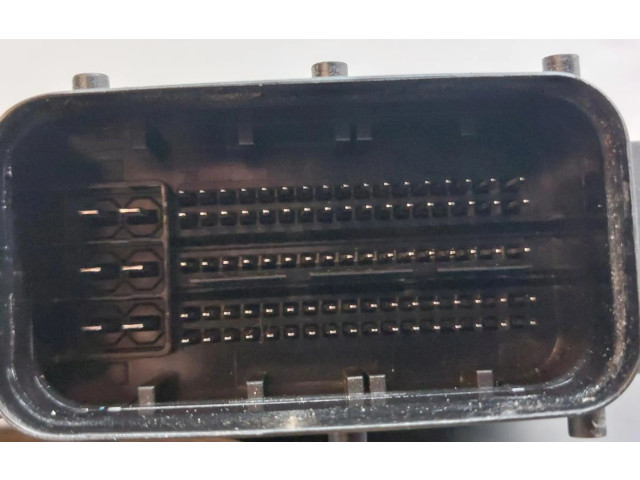 Блок управления двигателя 04L907309P, 0281031483   Skoda Kodiaq