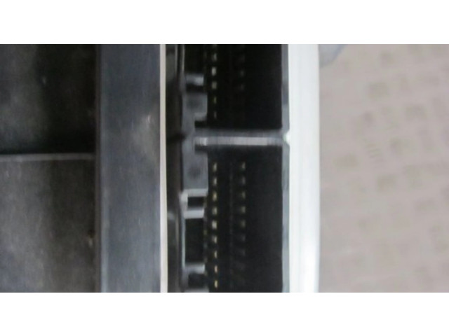 Панель приборов CB 84A Mazda Premacy