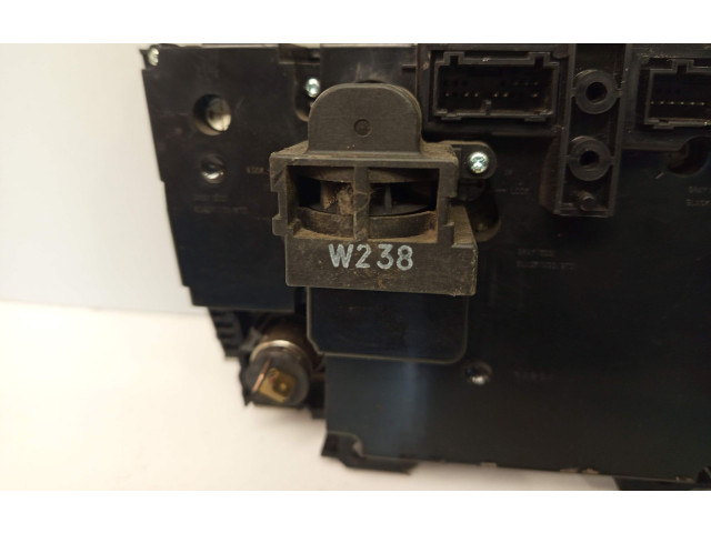 Блок управления климат-контролем    Volvo XC90