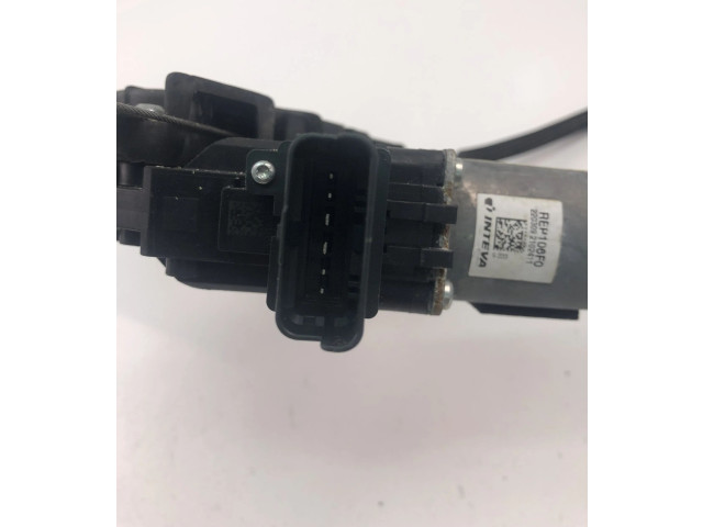 Zpětné zrcátko Renault Megane IV 2017 C49006101