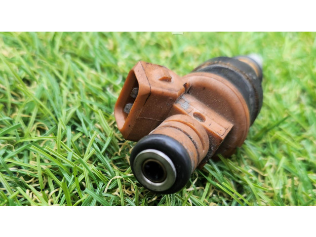 Vstřikovač 0280150779 Volvo 850 pro benzínový motor 2.0