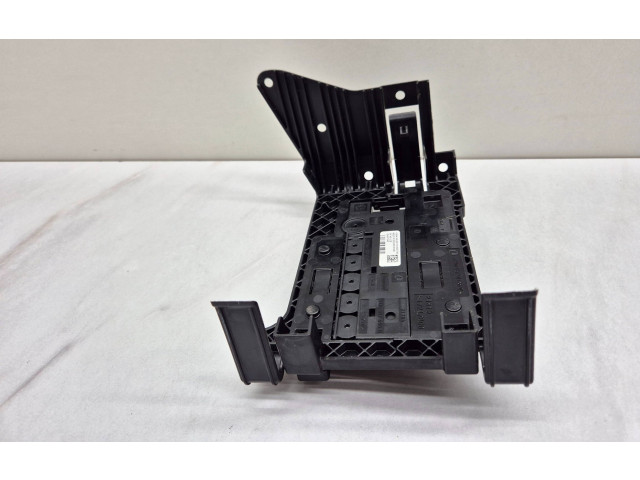 Блок предохранителей 1EA937548, 2Q0937550B   Volkswagen ID.3    